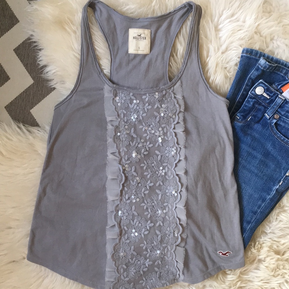 Hollister grey ruffled tank top size small